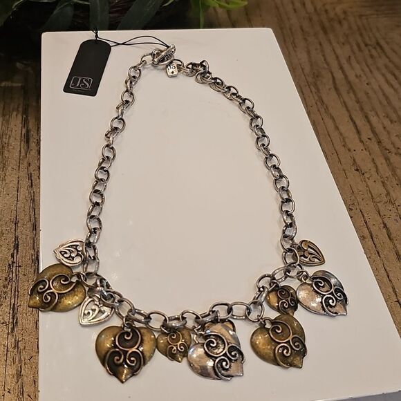Elegant Silver and Gold Heart Charm Necklace NWT Jim Shore - Picture 8 of 8